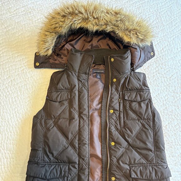 GOOSEDOWN quilted puffy vest Lands End  with gold snaps/zippers - Picture 2 of 6